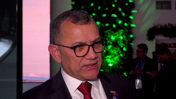 Посол Хесус Рафаэль: форум РФ и Венесуэлы показал, что нас не задавить санкциями - Новости на Вести.